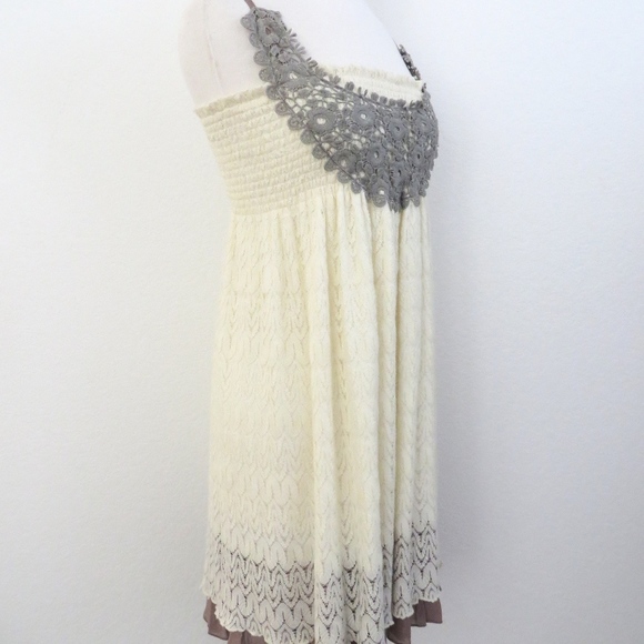 Bib Front Lace Tank Dress - Picture 4 of 7